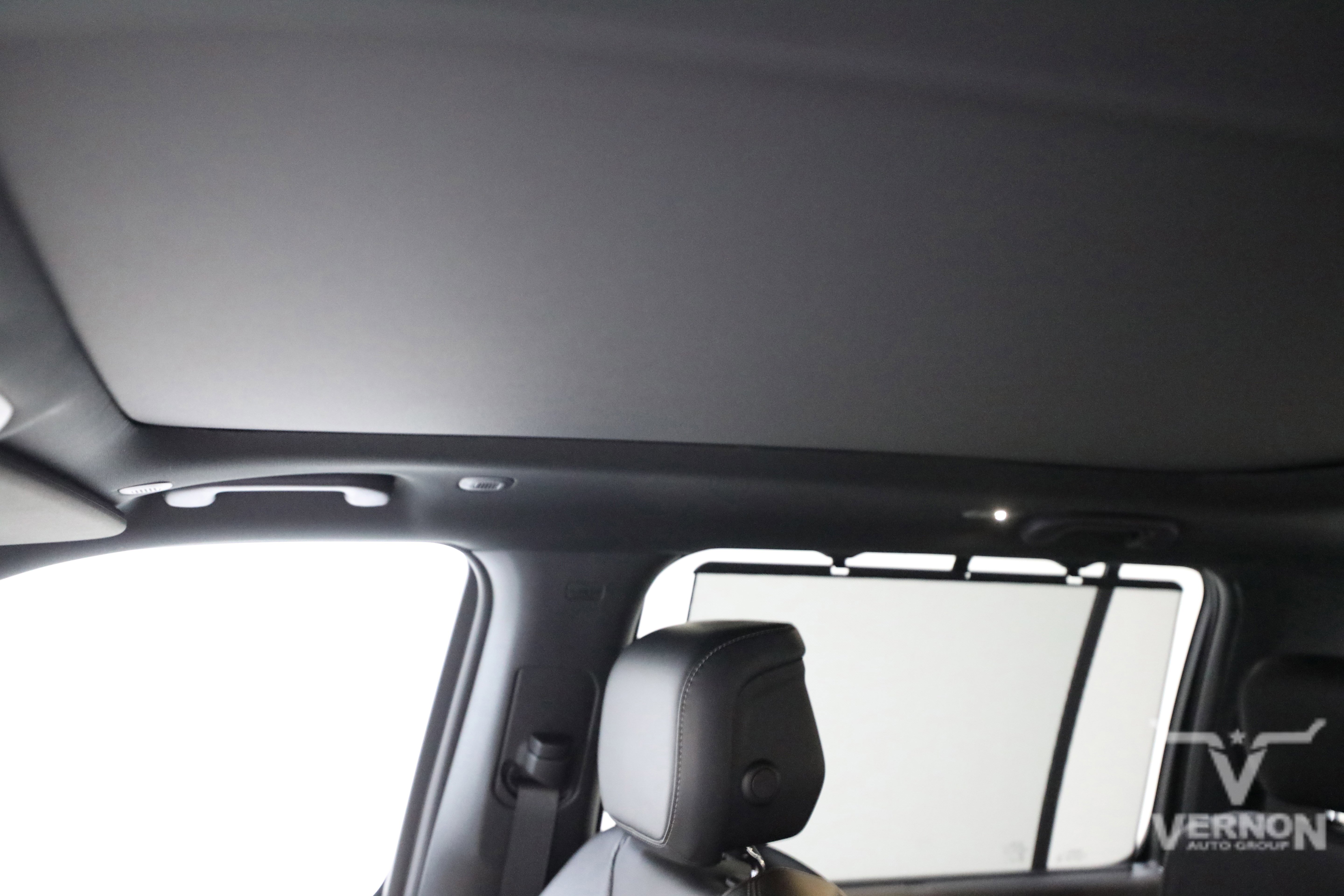 New 2025 Jeep Wagoneer Base 4x4 w/ Convenience Group I image 14