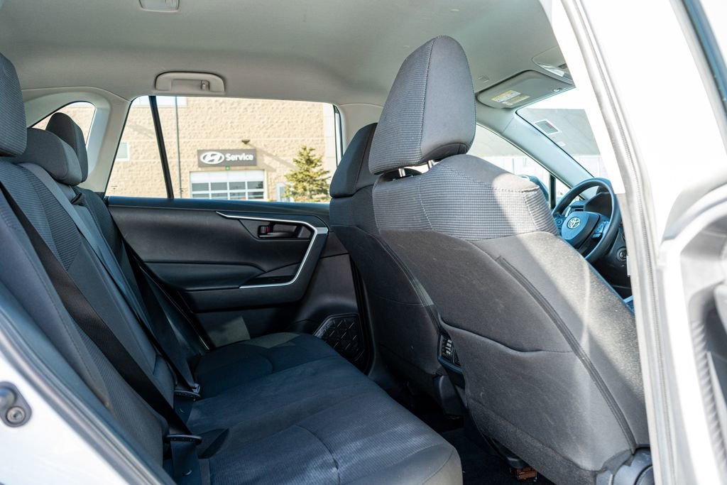 Used 2024 Toyota RAV4 LE image 14