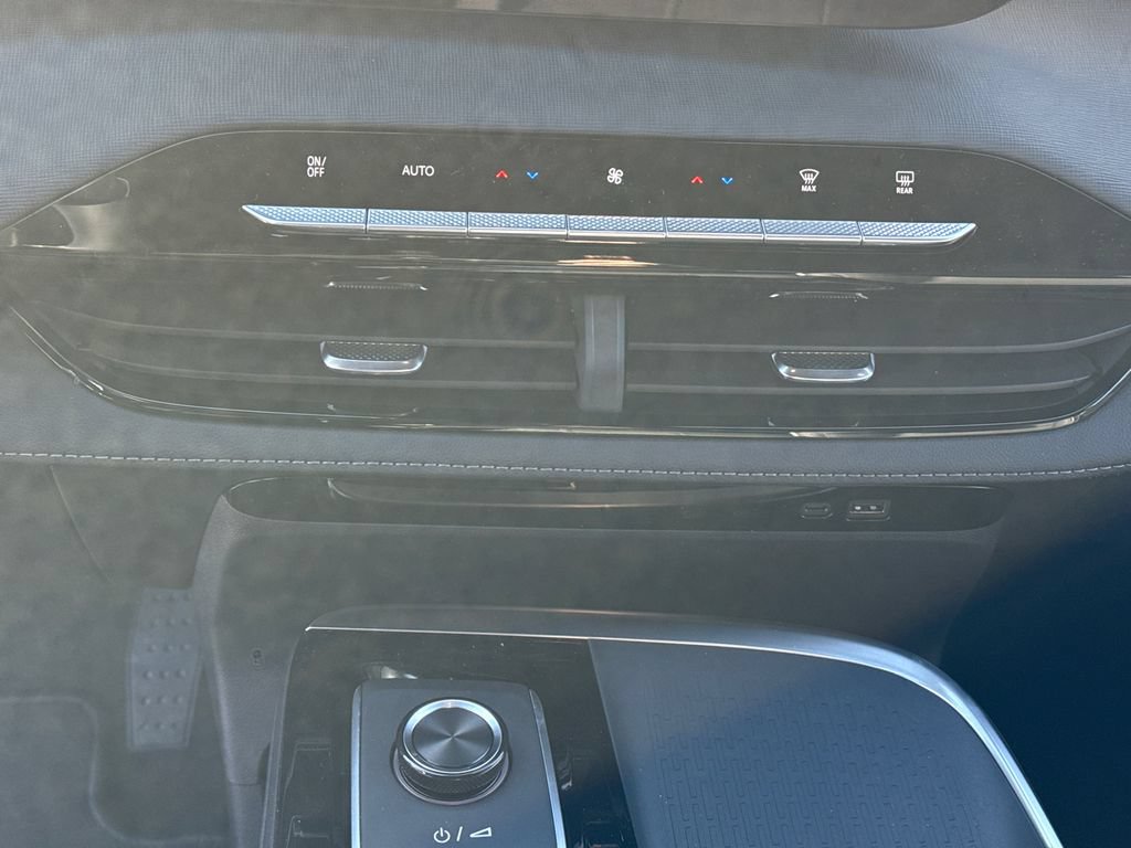 New 2026 Buick Enclave Preferred w/ Power Package AWD/4WD image 27