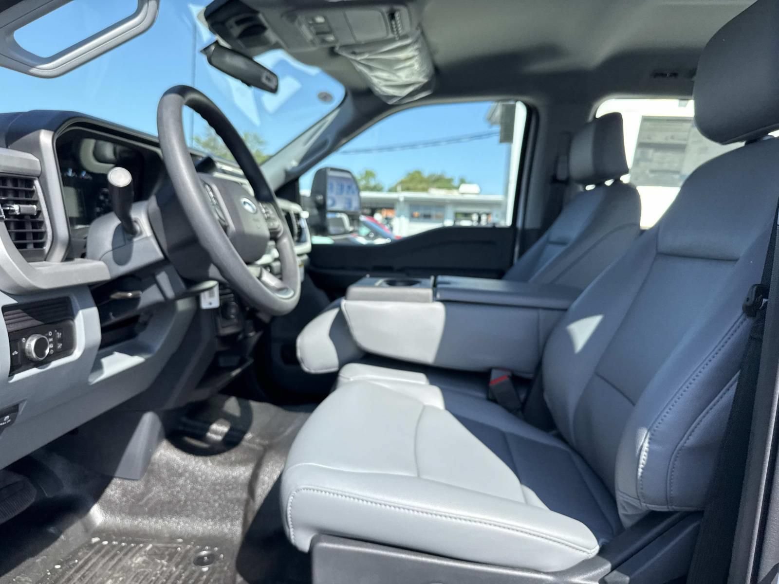 New 2026 Ford F250 XL AWD/4WD image 10