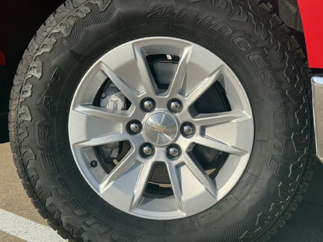 Used 2025 Chevrolet Silverado 1500 LT w/ Work Truck Package AWD/4WD image 9