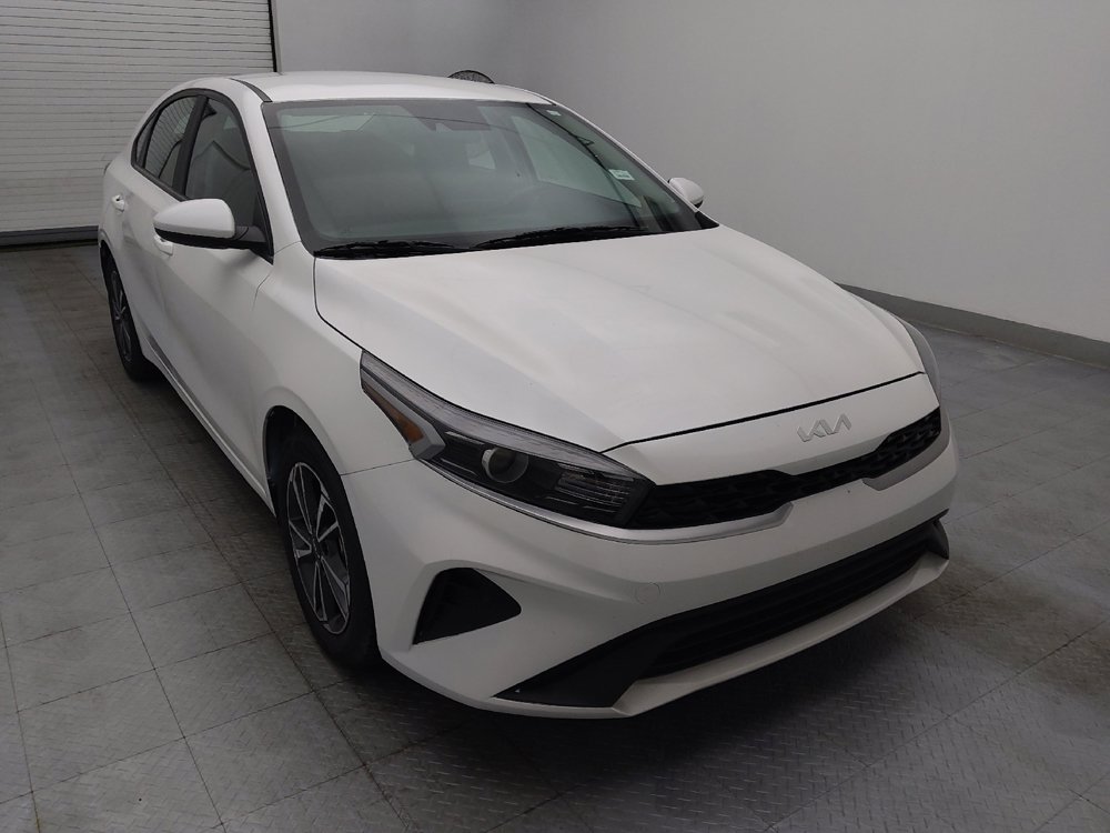 Used 2022 Kia Forte LXS FWD image 13