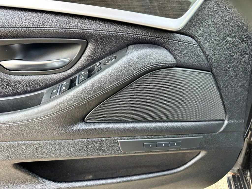 Used 2012 BMW 535i xDrive Sedan image 13