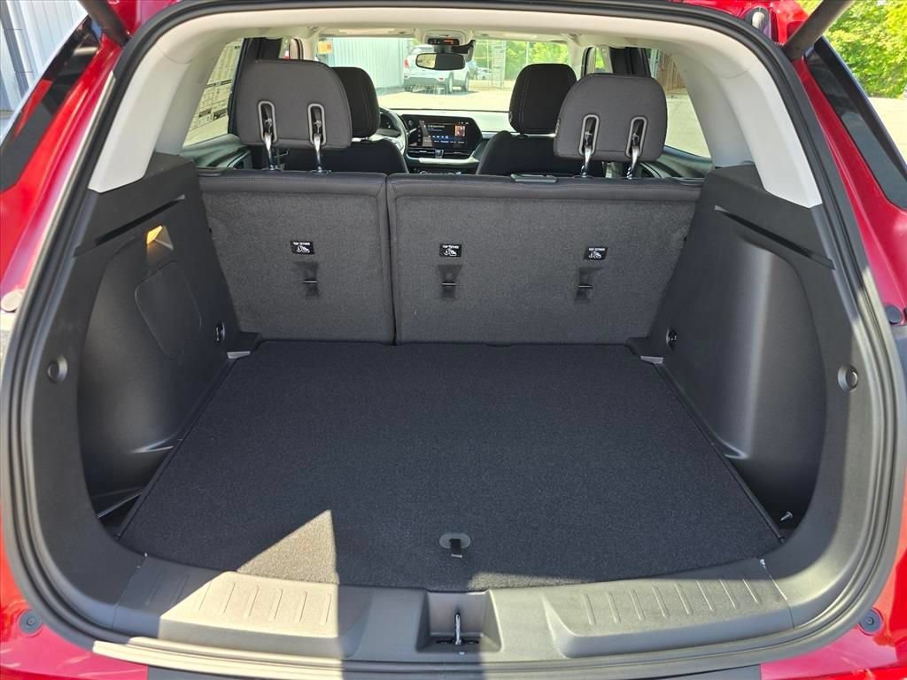New 2026 Chevrolet TrailBlazer LT w/ Convenience Package FWD image 21