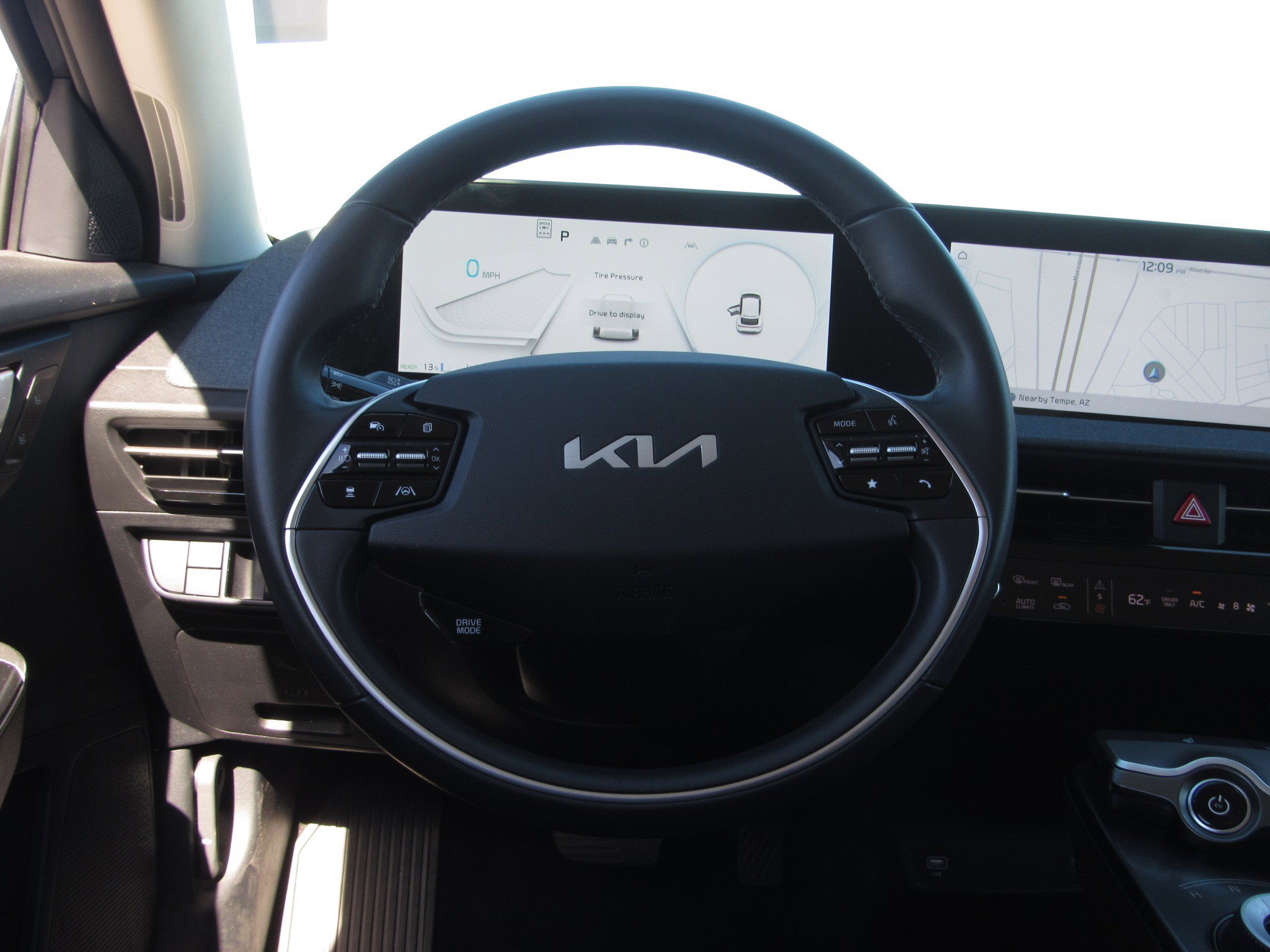 Used 2023 Kia EV6 Light image 24
