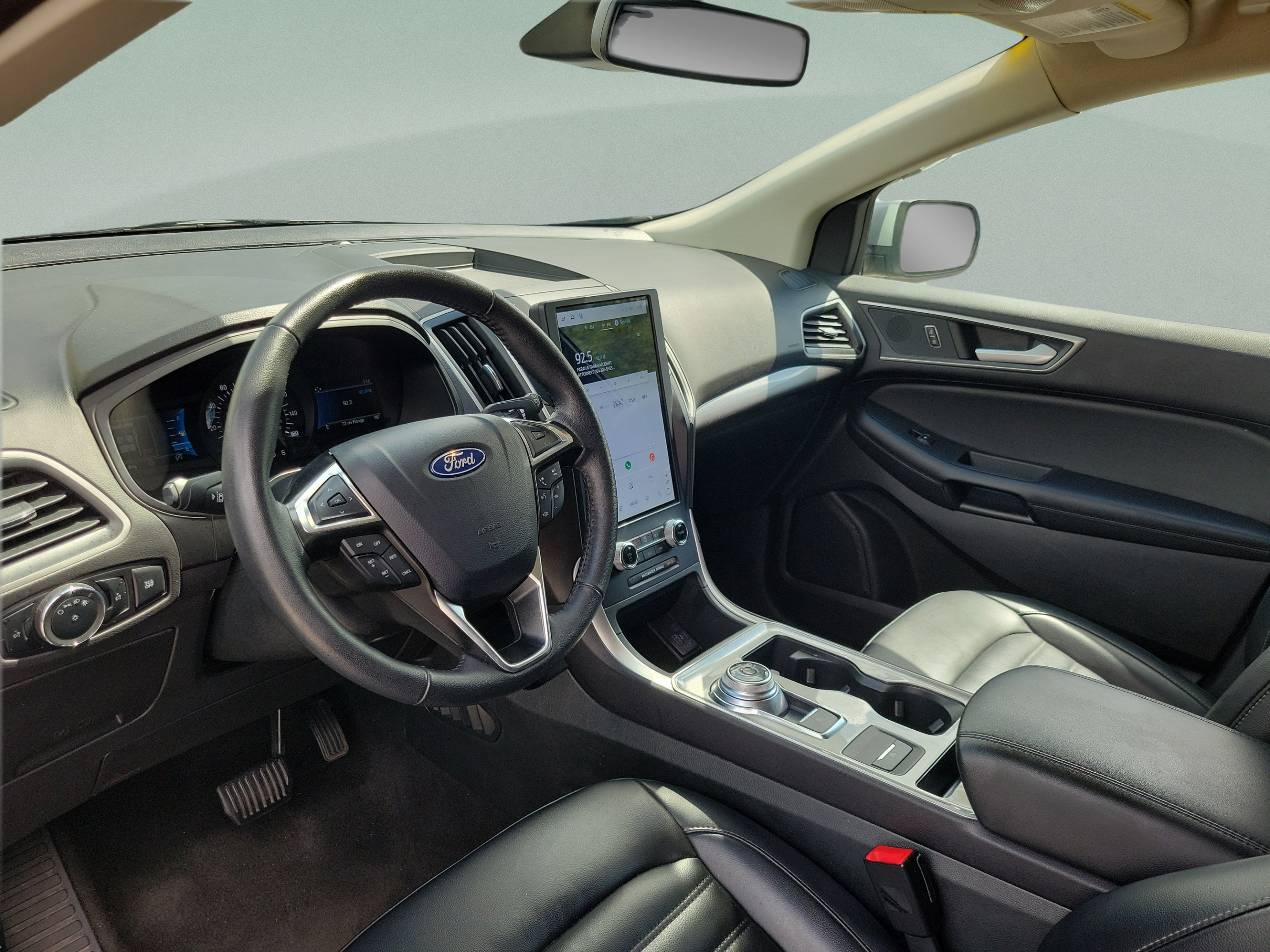 Used 2024 Ford Edge SEL AWD/4WD image 16