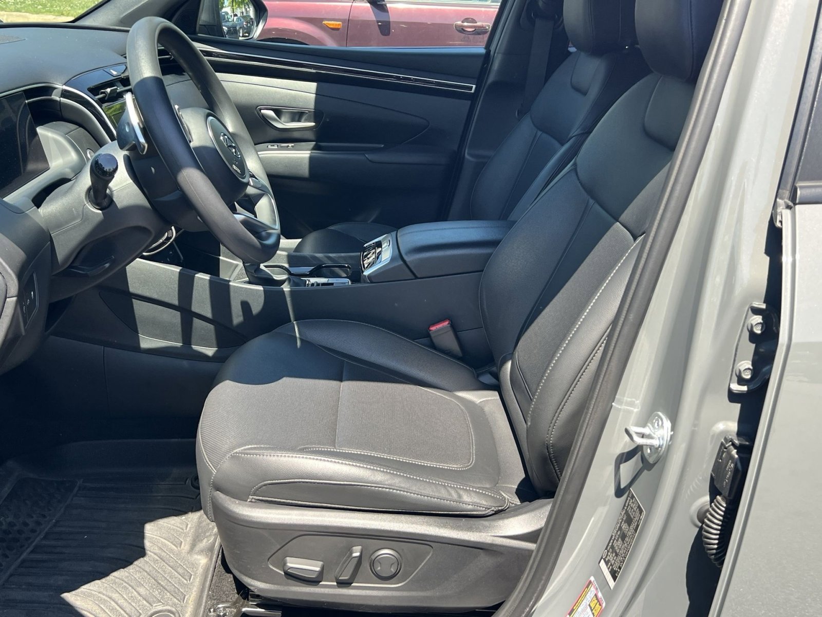 Used 2024 Hyundai Santa Cruz Night AWD/4WD image 12