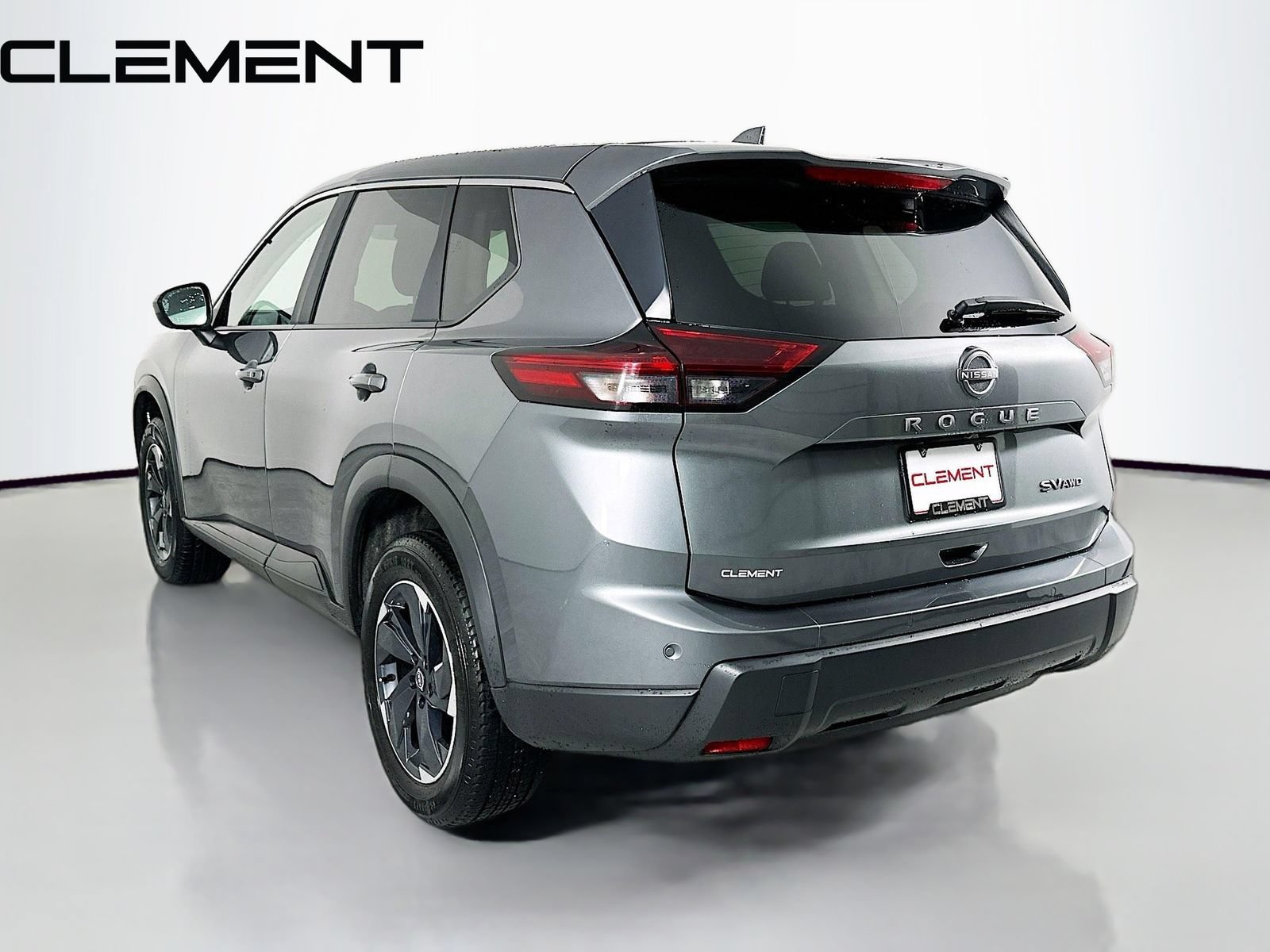 Used 2024 Nissan Rogue SV AWD/4WD image 10
