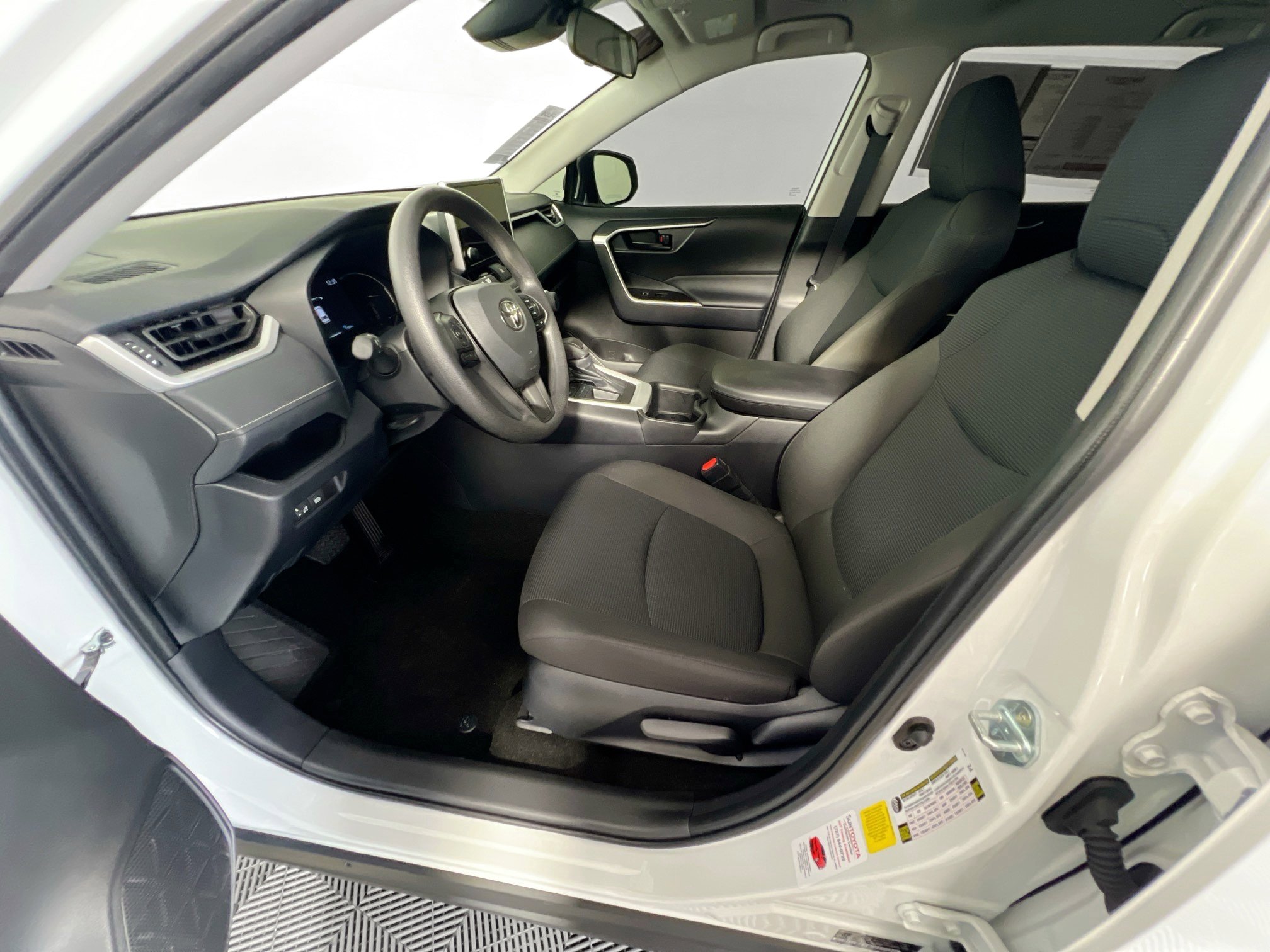 Used 2024 Toyota RAV4 LE image 14