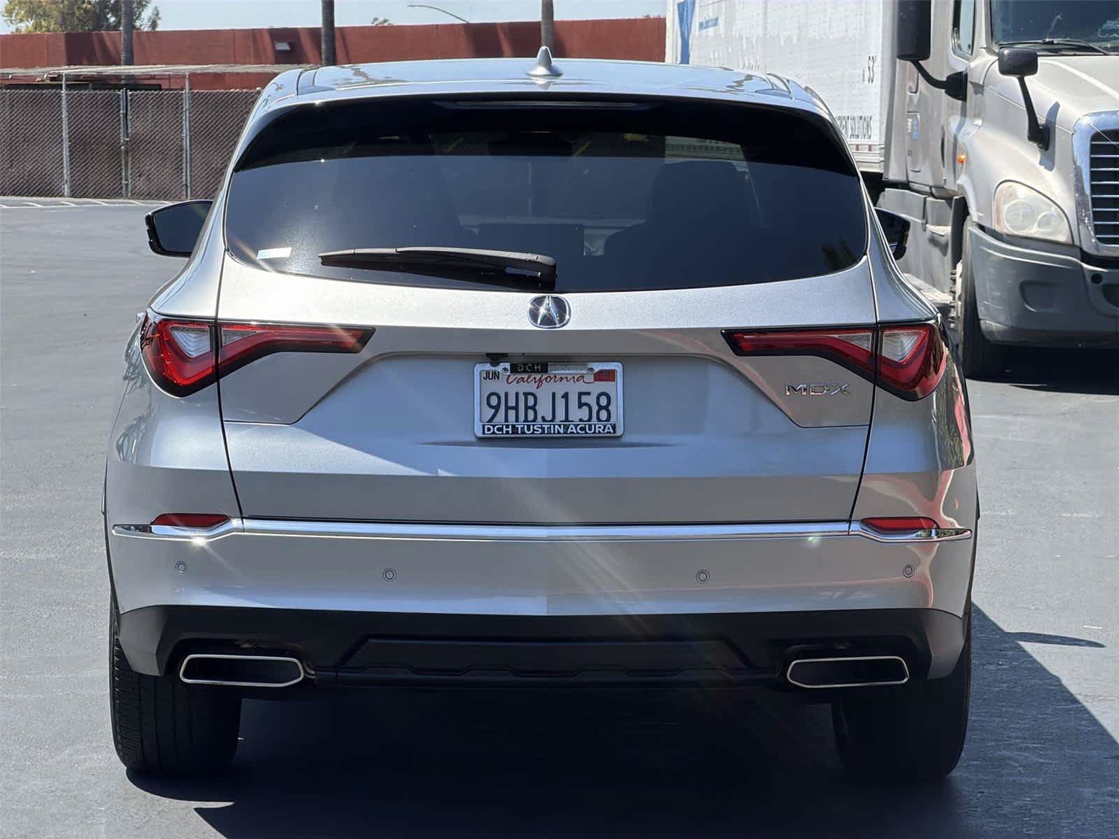 Certified 2023 Acura MDX w/ Technology Package FWD image 6