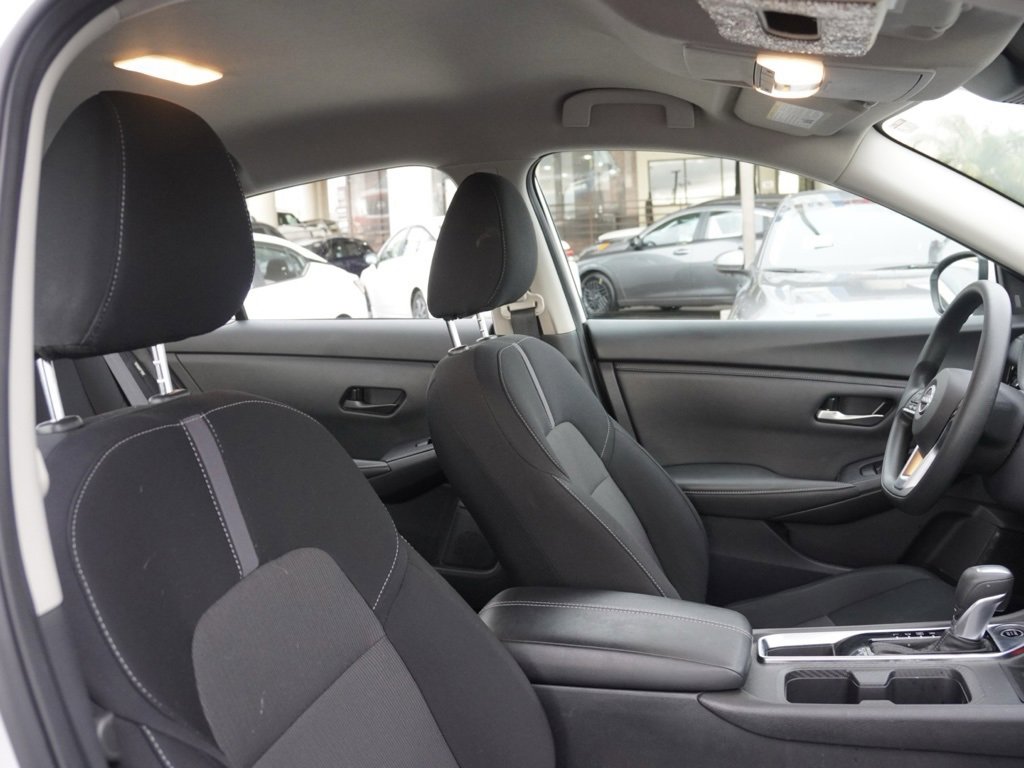 Certified 2024 Nissan Sentra SV image 17