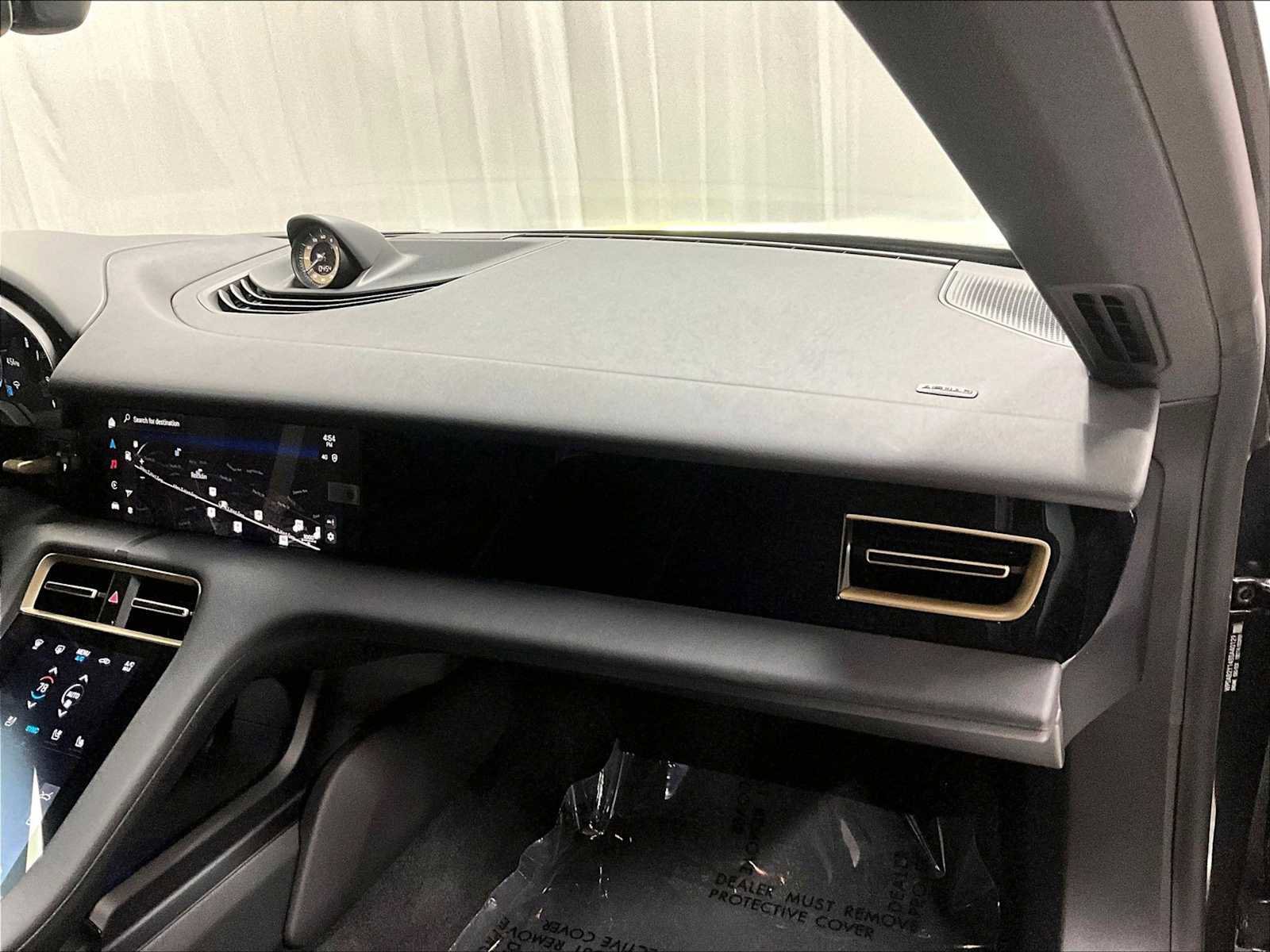 Used 2025 Porsche Taycan 4S image 28