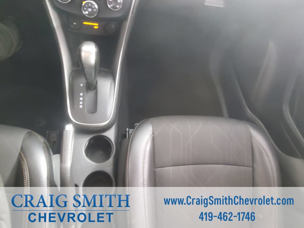 Used 2019 Chevrolet Trax LT w/ LT Convenience Package AWD/4WD image 26