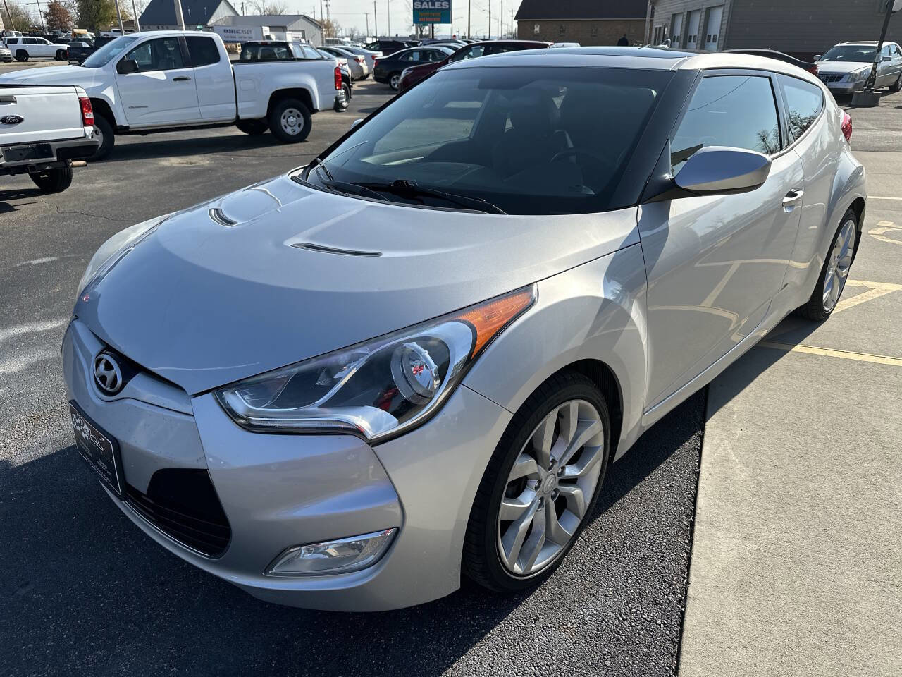 Used 2013 Hyundai Veloster w/ Style Pkg image 13