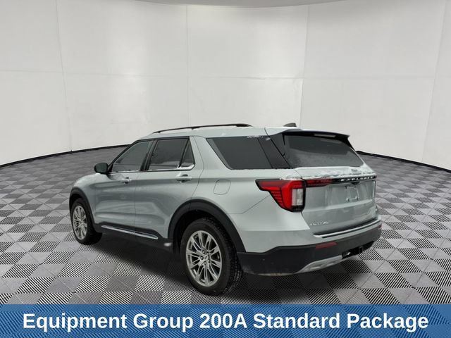 Used 2025 Ford Explorer Active w/ Active Comfort Package AWD/4WD image 7