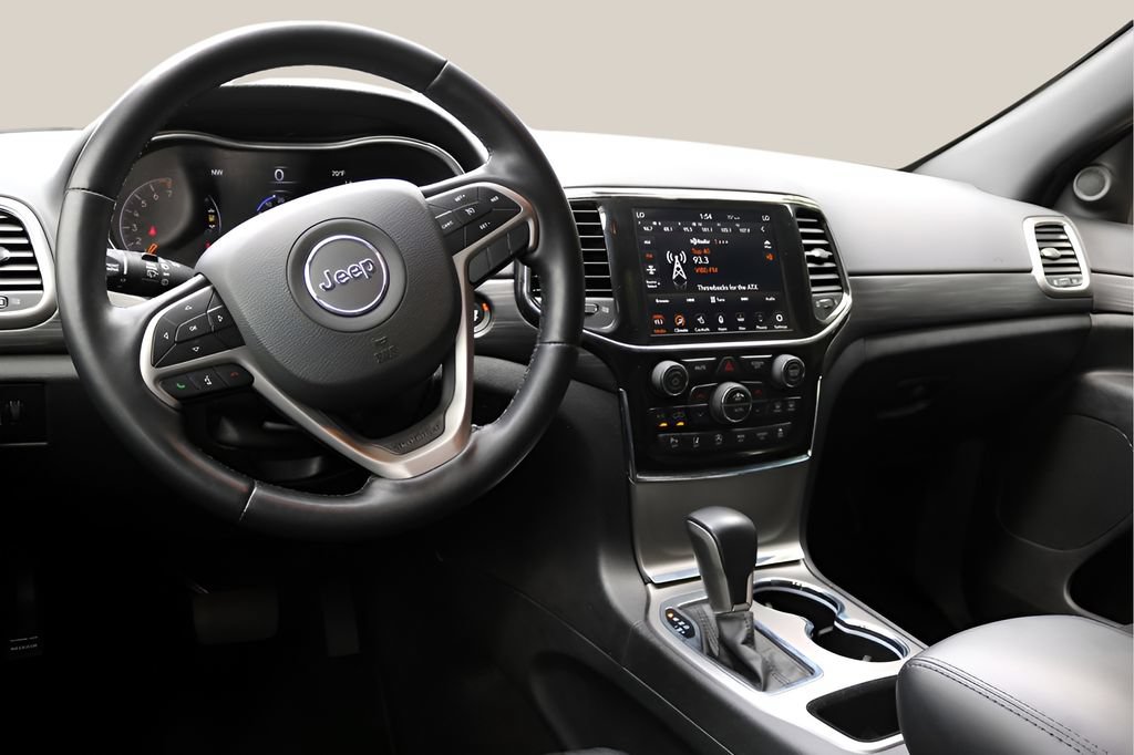 Used 2022 Jeep Grand Cherokee Laredo X RWD image 17