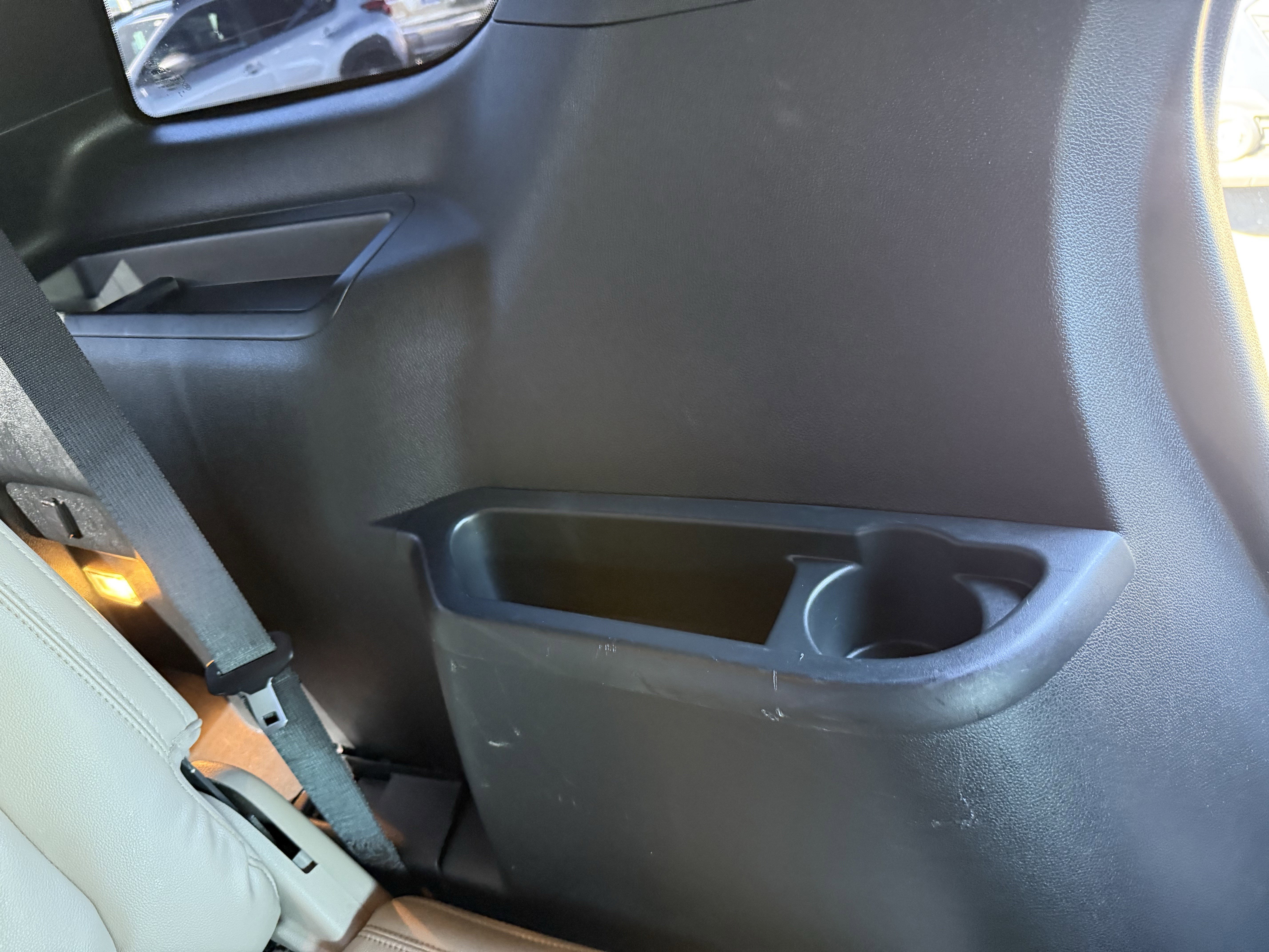 Used 2019 Ford Explorer XLT w/ Equipment Group 202A image 15