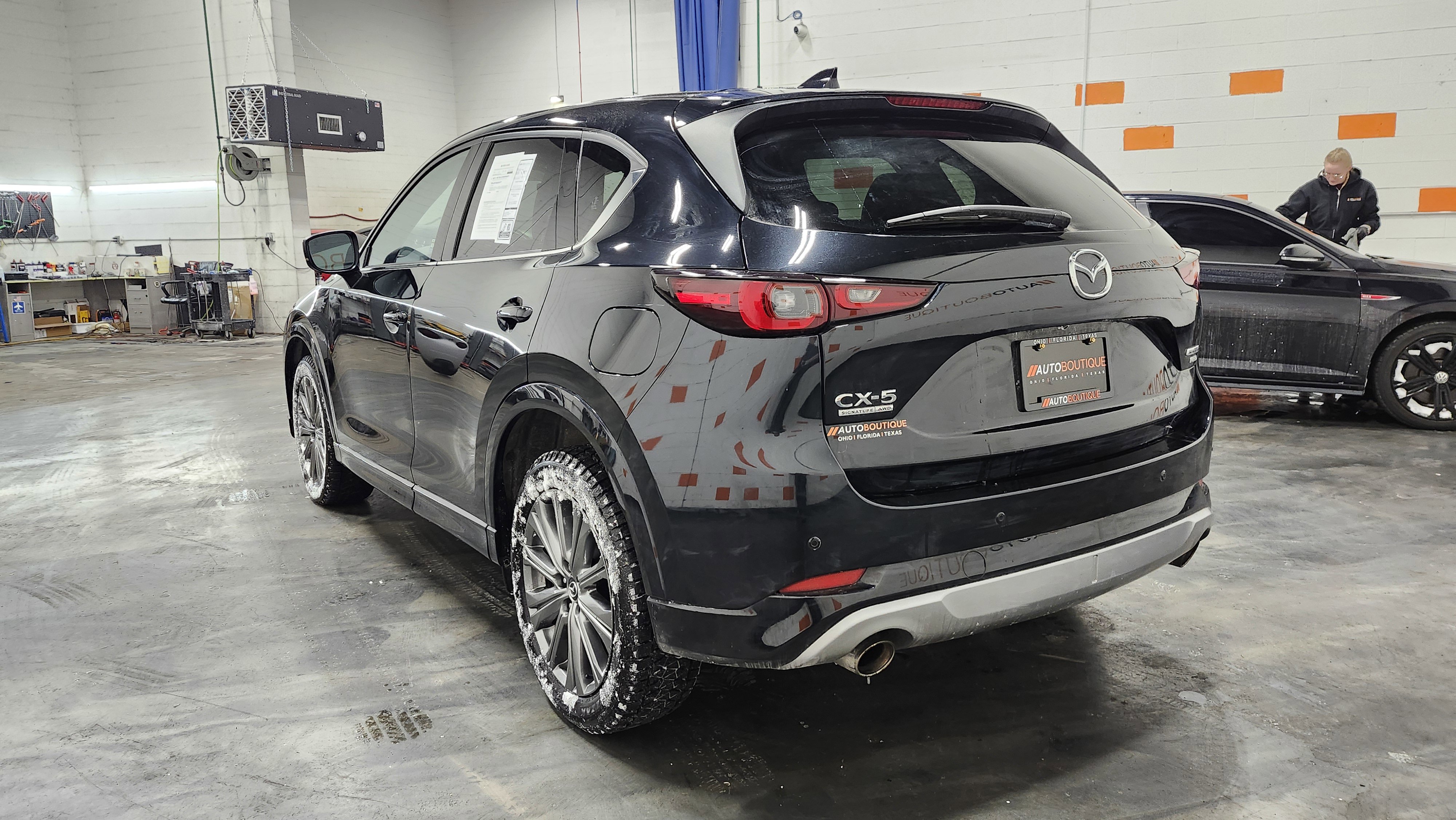 Used 2024 MAZDA CX-5 Signature image 17