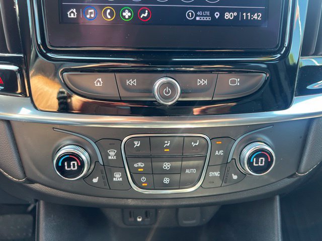Used 2023 Chevrolet Traverse LT AWD/4WD image 29