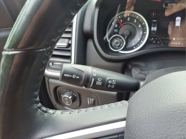 Used 2022 RAM 1500 Big Horn AWD/4WD image 30