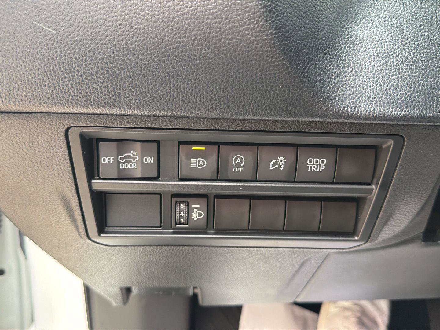 Used 2023 Toyota Tundra SR5 AWD/4WD image 29