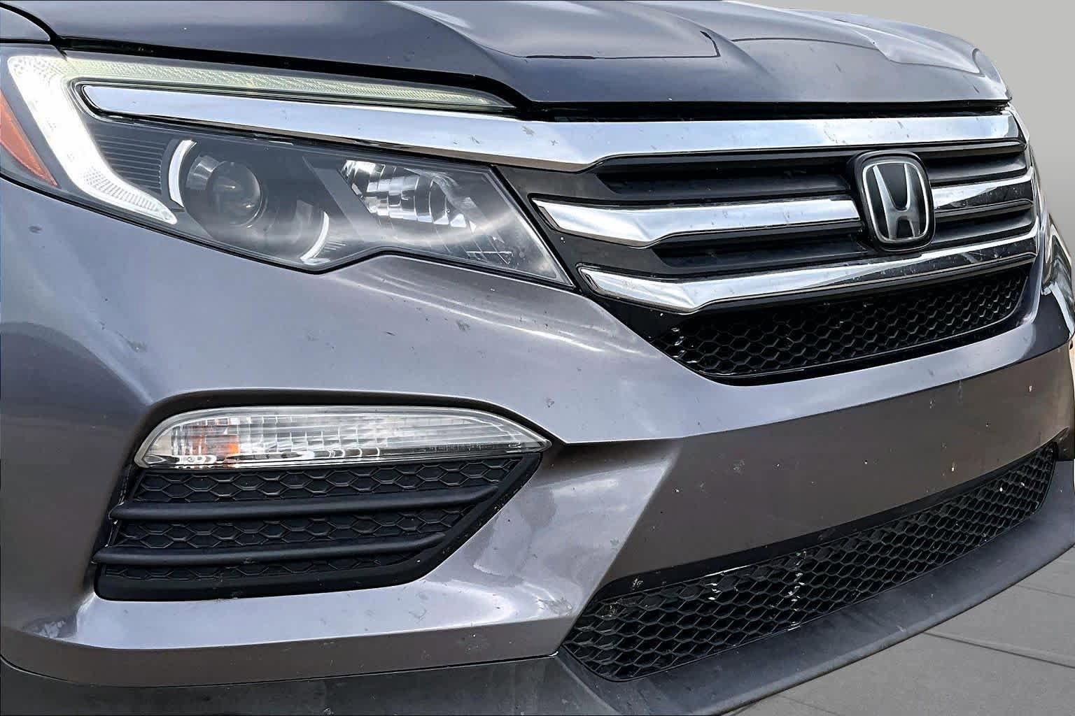 Used 2018 Honda Pilot EX image 27