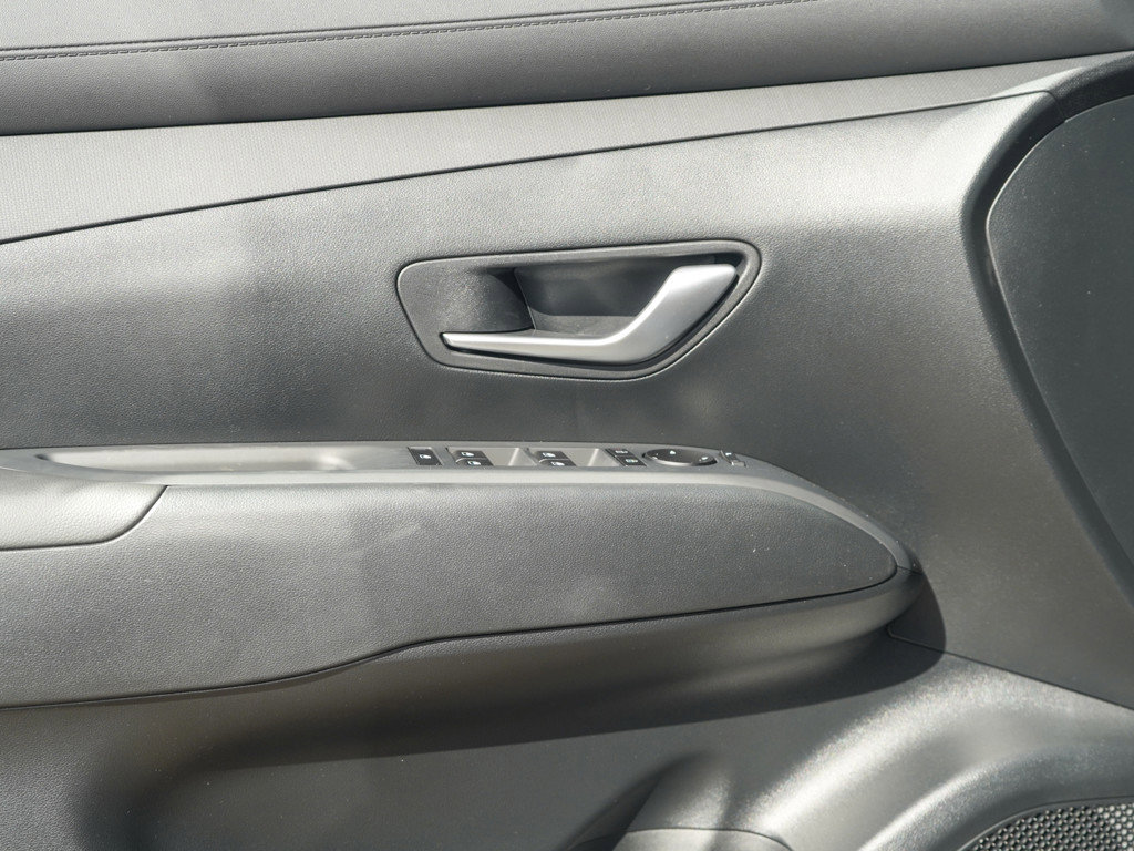 New 2026 Hyundai Tucson SEL image 17