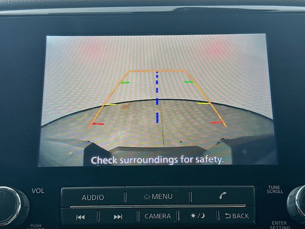 Used 2024 Nissan Titan SV AWD/4WD image 20