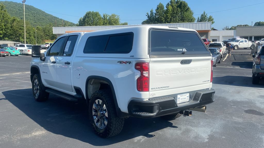 Used 2024 Chevrolet Silverado 2500 Custom w/ Custom Value Package AWD/4WD image 7