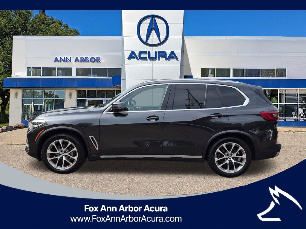 Used 2019 BMW X5 xDrive40i w/ Premium Package 2 AWD/4WD image 2