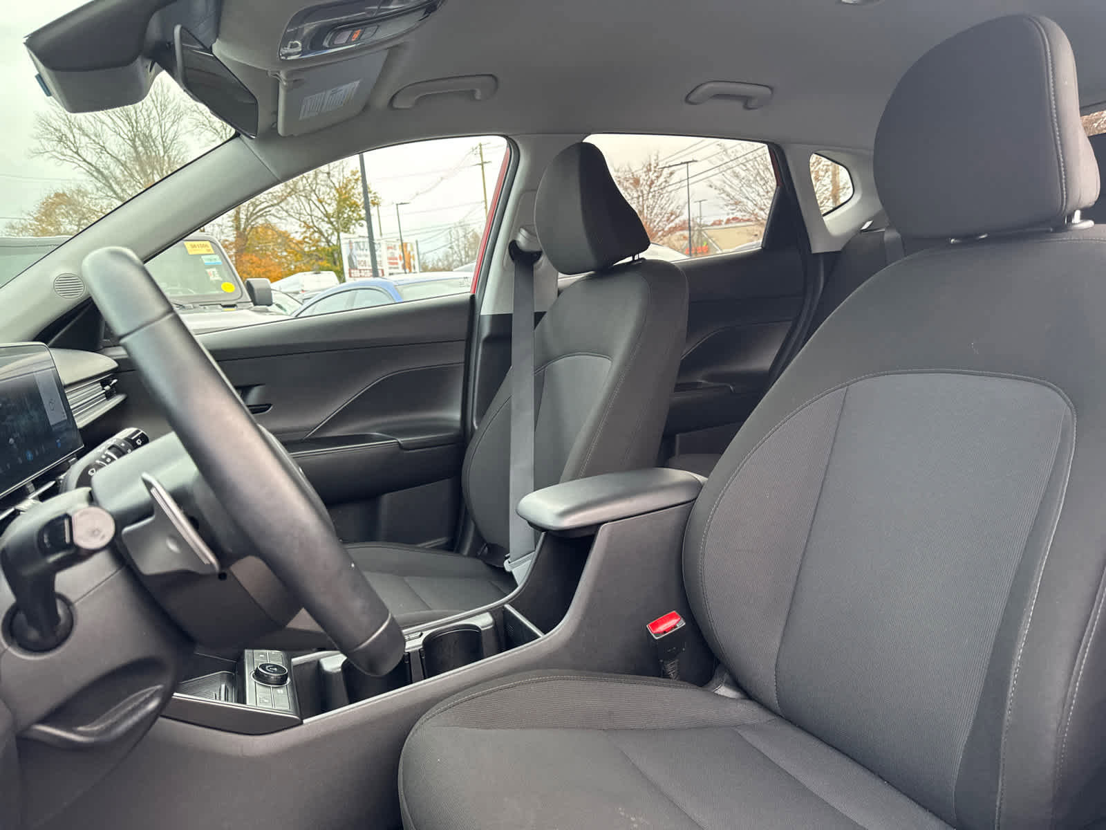 Used 2024 Hyundai Kona SEL w/ Convenience Package image 13