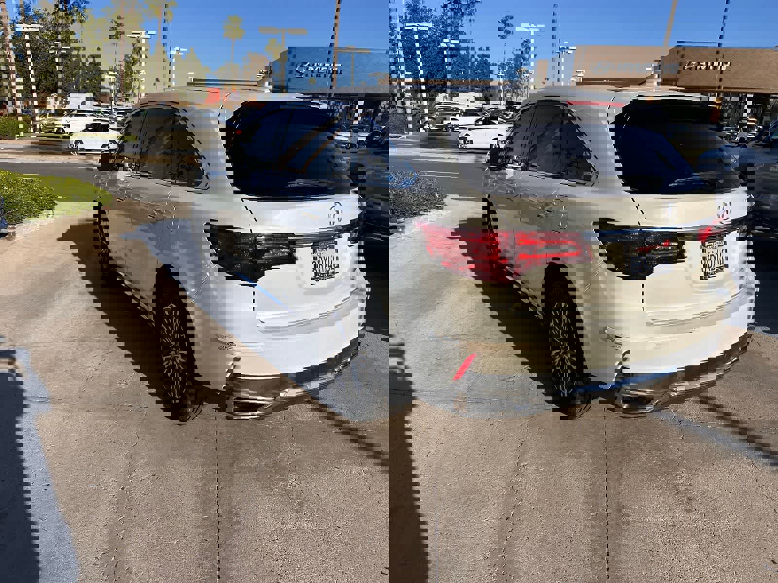 Used 2018 Acura MDX FWD image 3