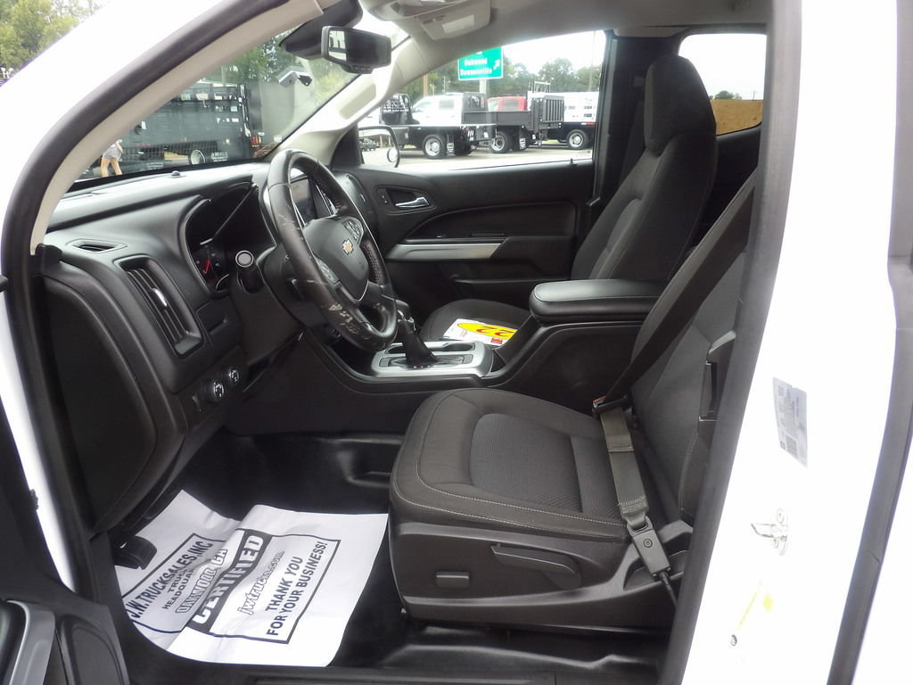 Used 2022 Chevrolet Colorado LT AWD/4WD image 17