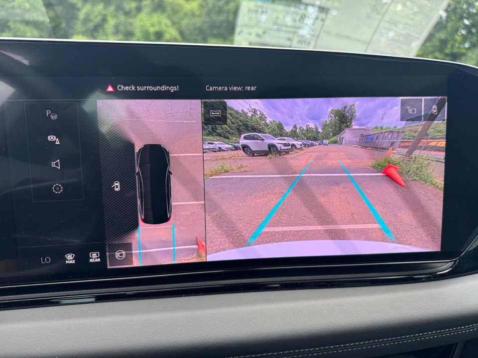 New 2025 Audi A6 e-tron Premium Plus image 19