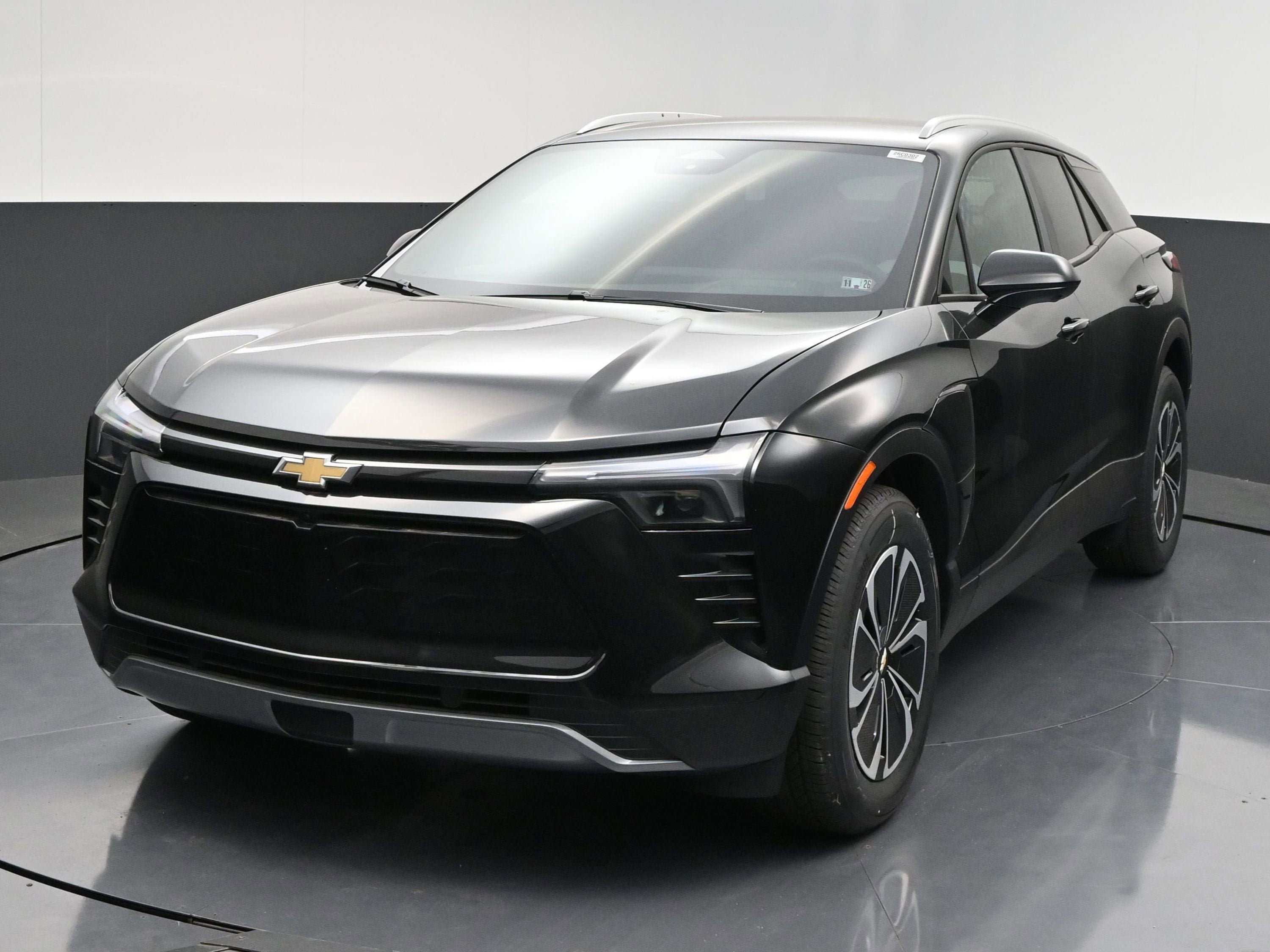 New 2026 Chevrolet Blazer EV LT FWD image 3