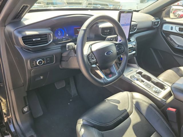 Certified 2023 Ford Explorer ST w/ Equipment Group 401A AWD/4WD image 17