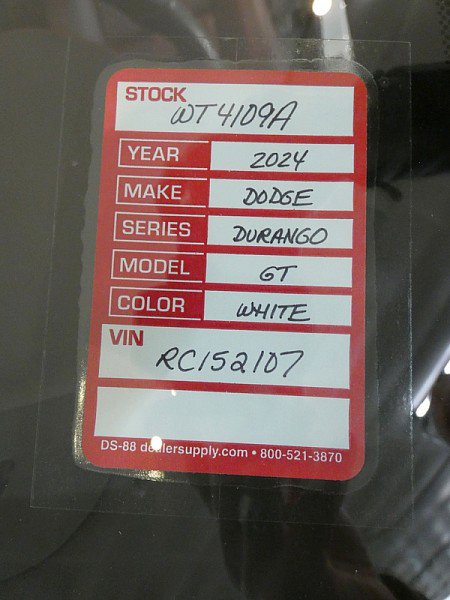 Used 2024 Dodge Durango GT image 33