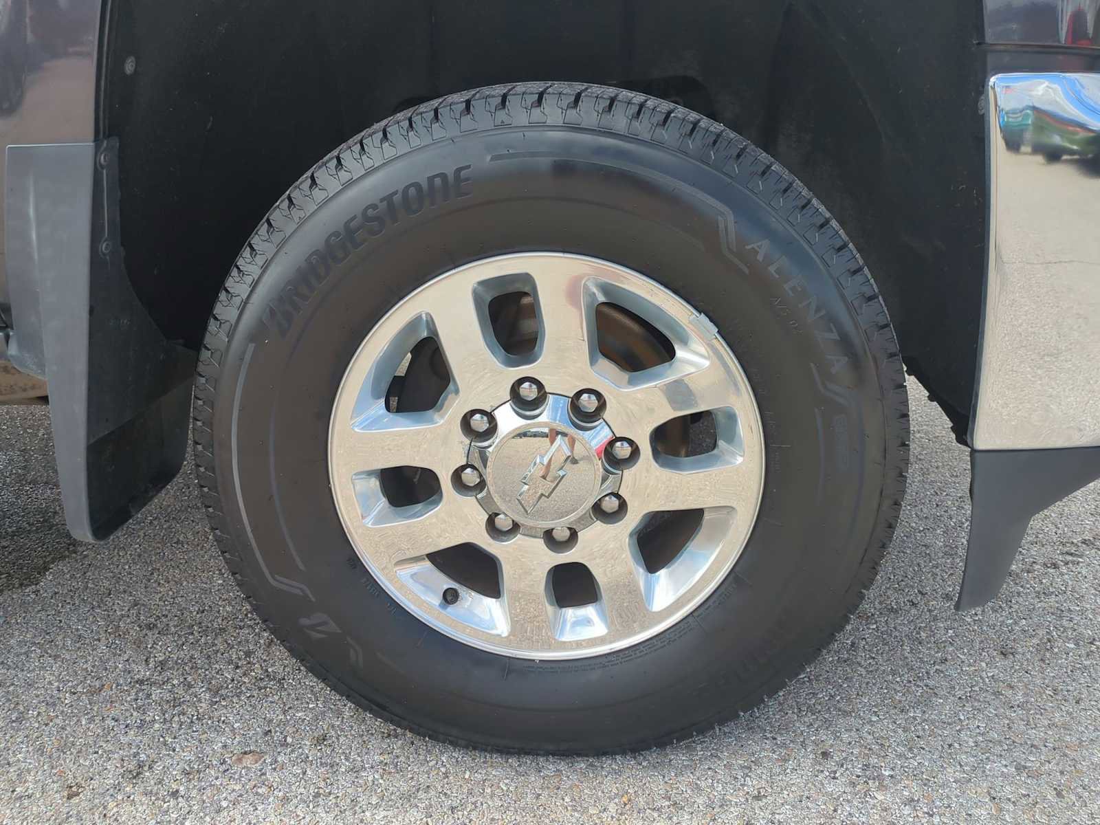 Used 2015 Chevrolet Silverado 2500 LT w/ LT Convenience Package image 30