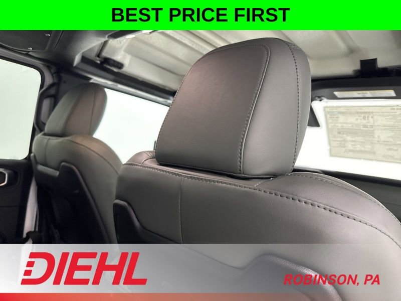 New 2026 Jeep Gladiator Mojave image 11