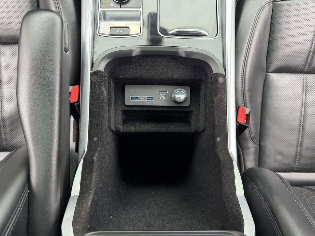 Used 2020 Land Rover Range Rover Sport HSE image 21