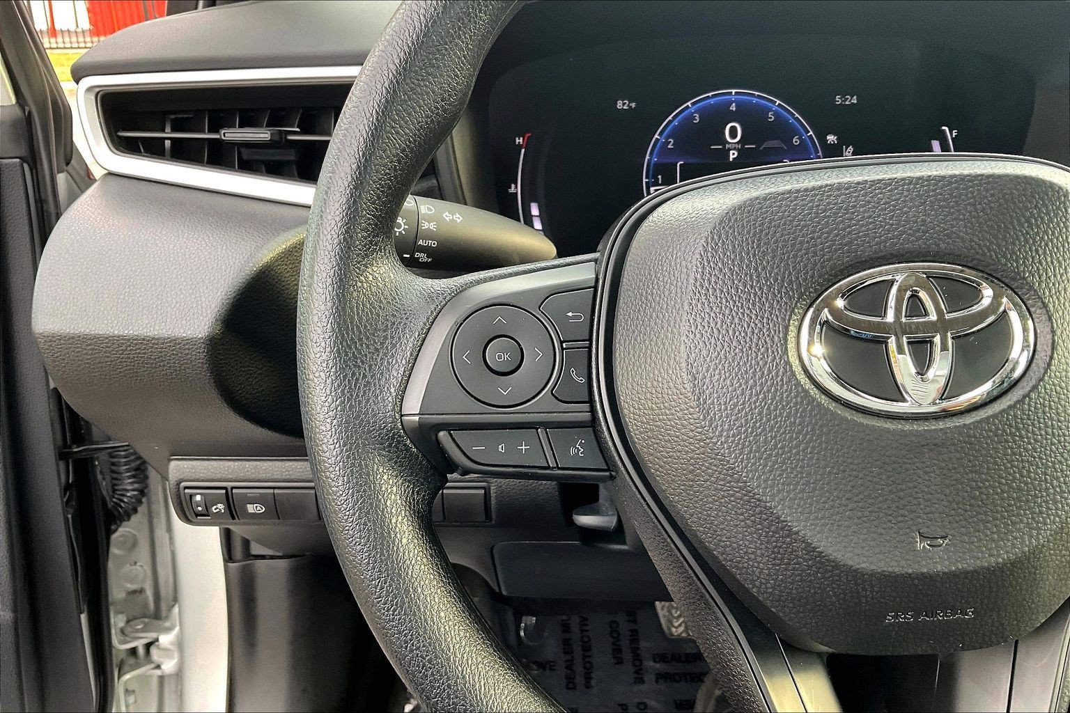 Used 2026 Toyota Corolla LE FWD image 11