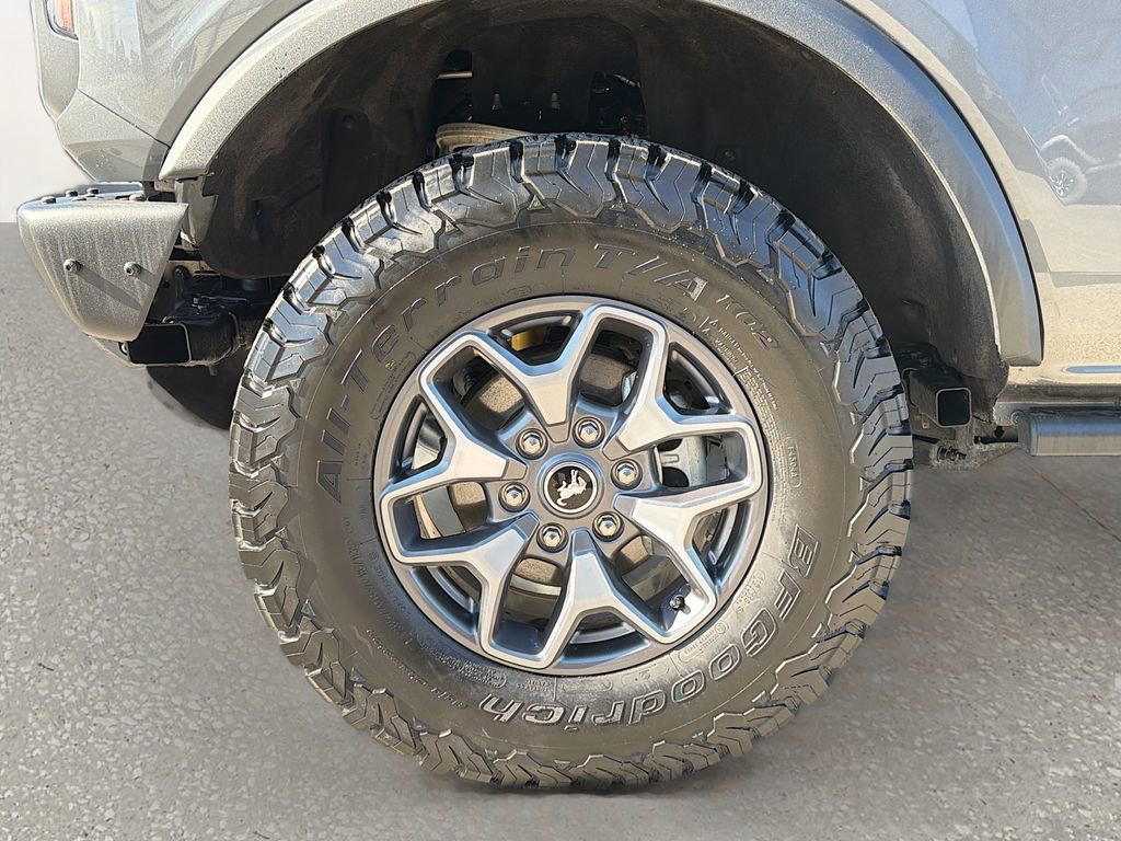 Used 2024 Ford Bronco Badlands image 40