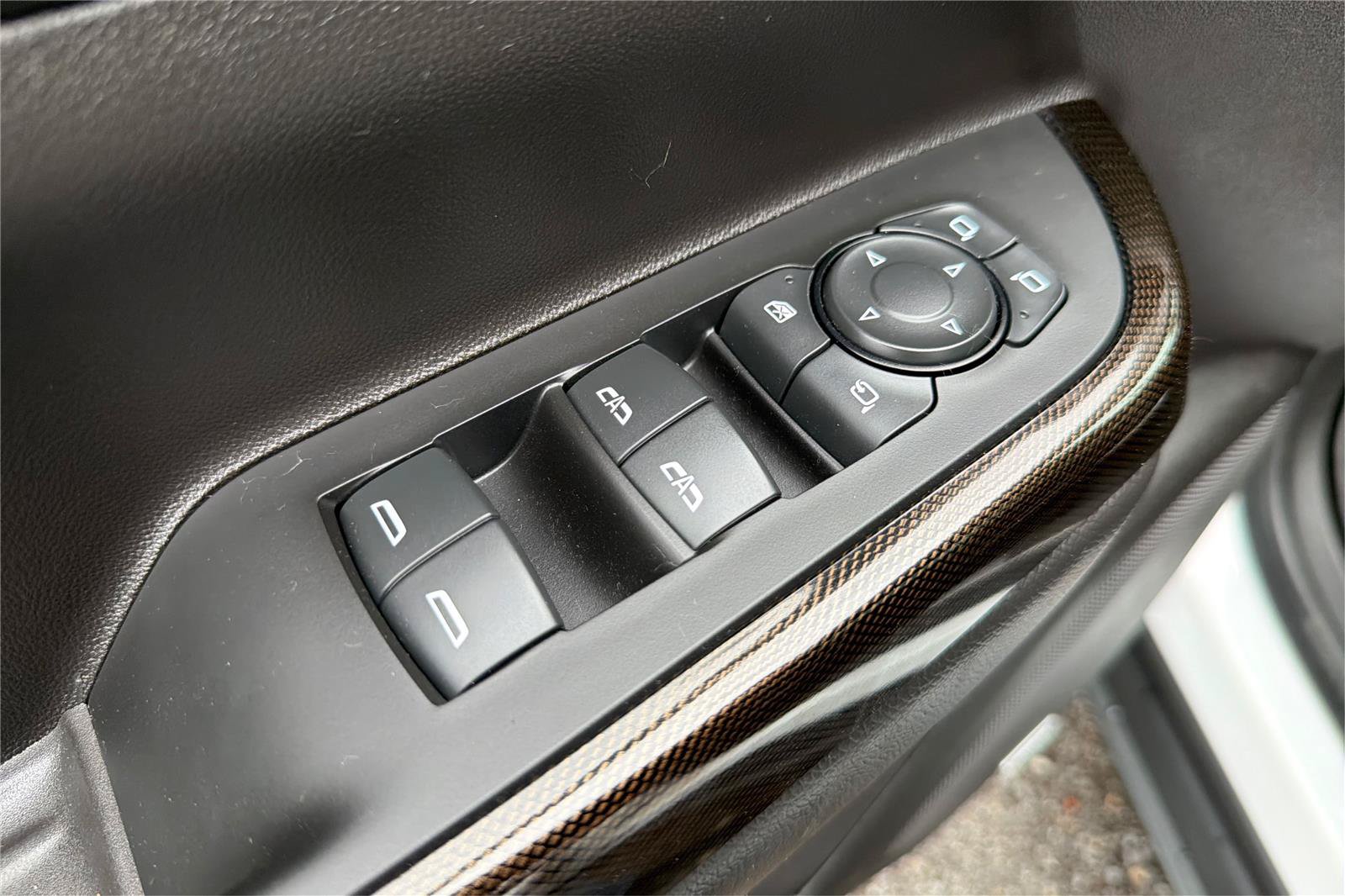 Used 2023 GMC Acadia AT4 w/ Technology Package AWD/4WD image 20