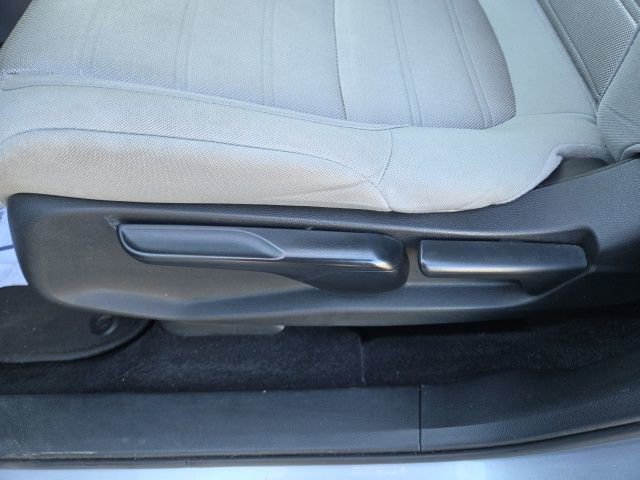 Used 2020 Honda CR-V LX image 16