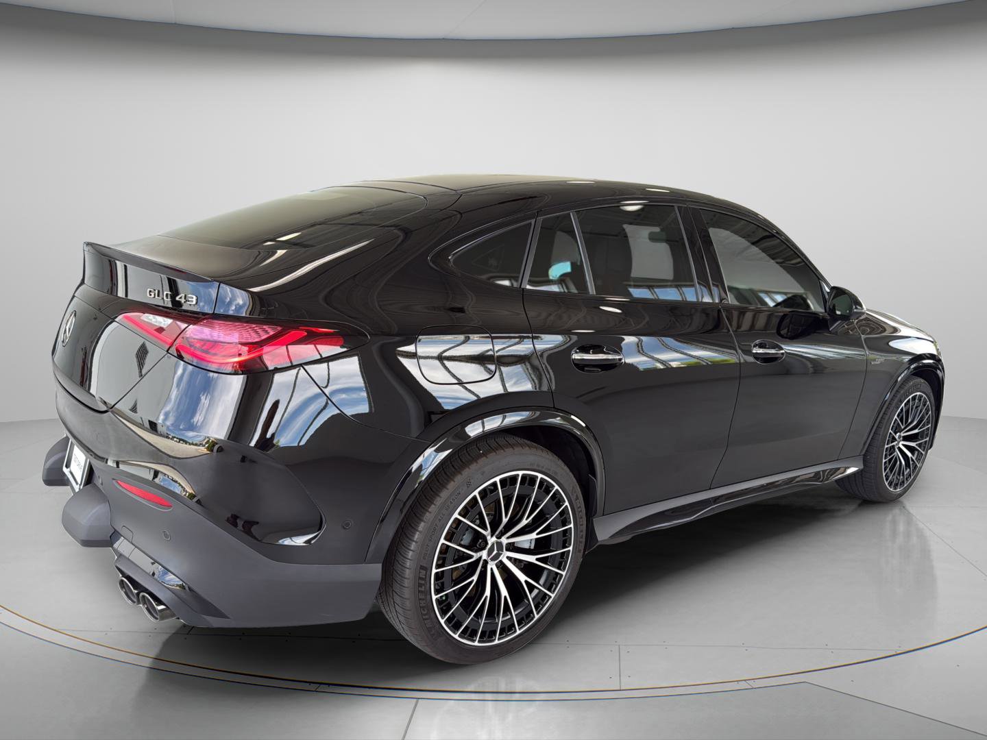 Used 2025 Mercedes-Benz GLC 43 AMG 4MATIC Coupe image 11