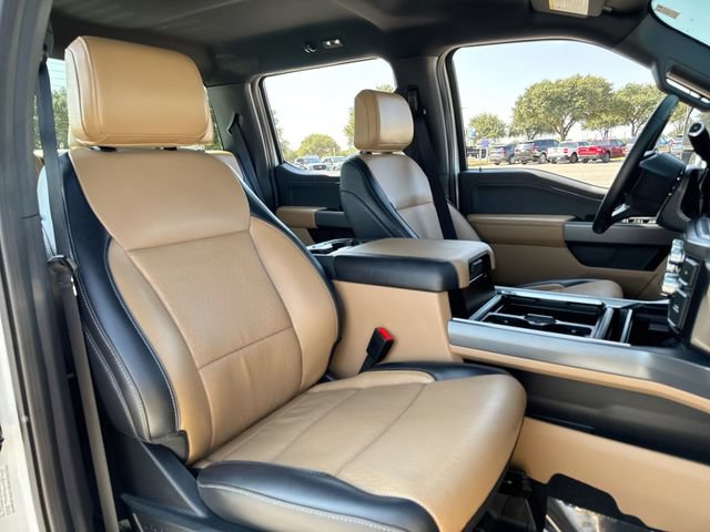 Used 2025 Ford F450 Lariat w/ Chrome Package AWD/4WD image 24