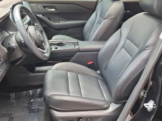 Used 2023 Nissan Rogue SL w/ SL Premium Package FWD image 17