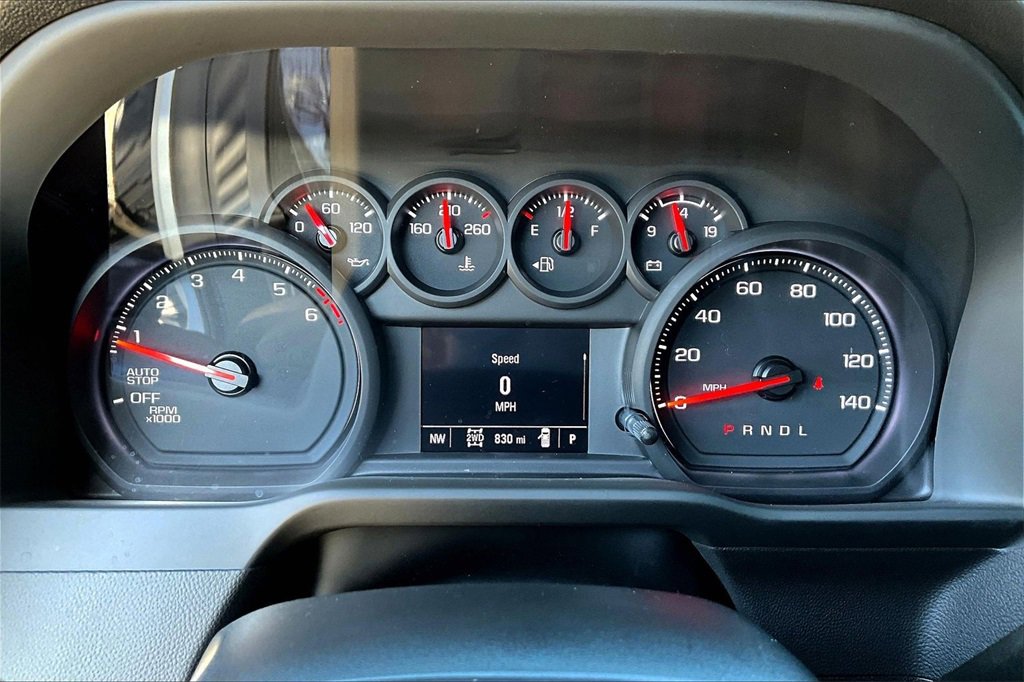 Certified 2025 Chevrolet Silverado 1500 Custom w/ Turbomax Blackout Package image 13