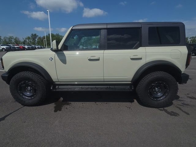 Used 2025 Ford Bronco Outer Banks w/ Sasquatch Package AWD/4WD image 16