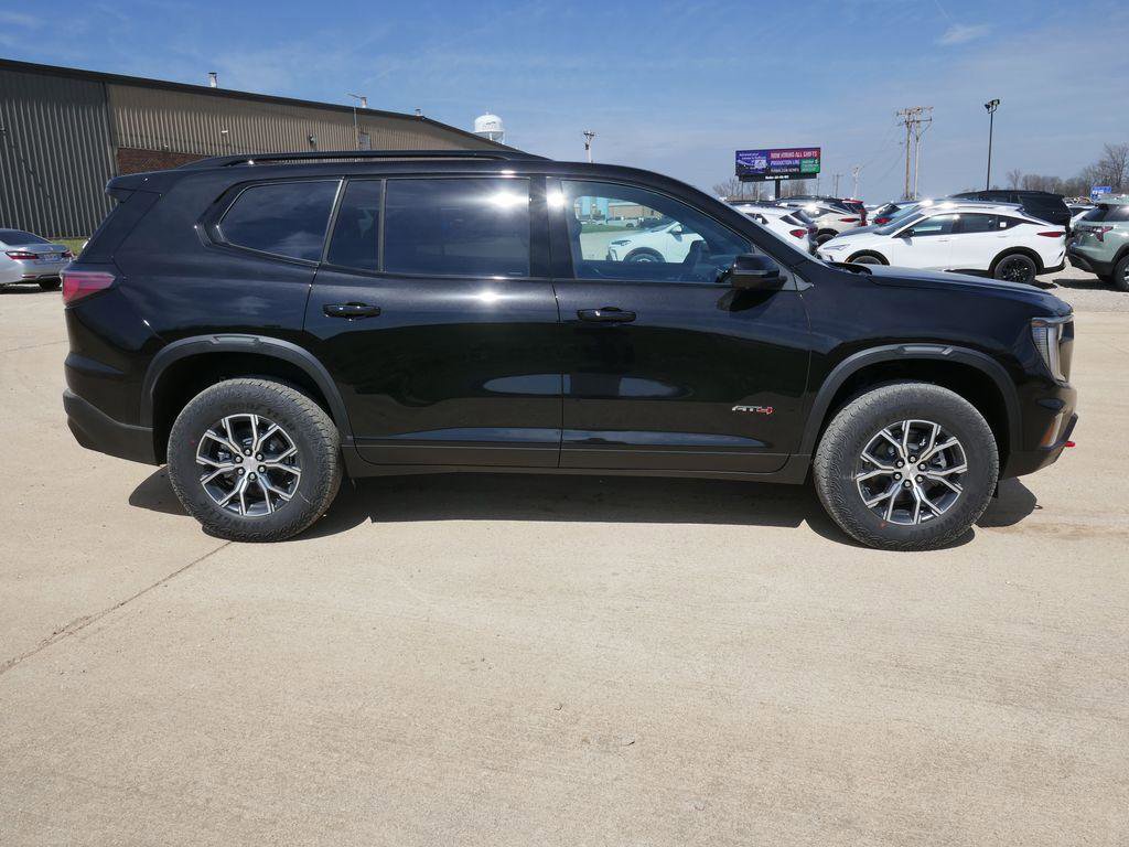 New 2026 GMC Acadia AT4 image 3
